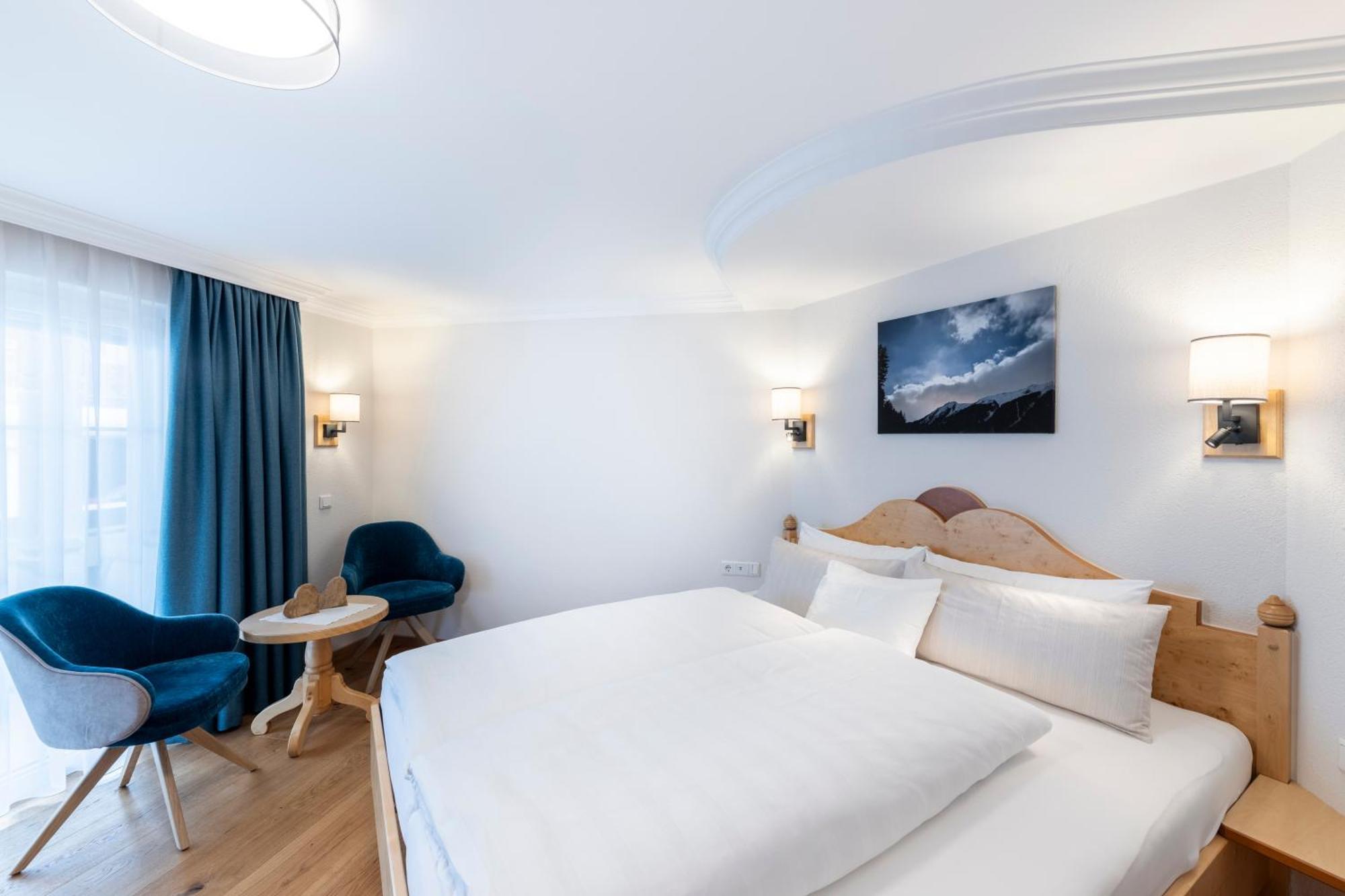 Hotel Jaegerhof Ишгль Экстерьер фото