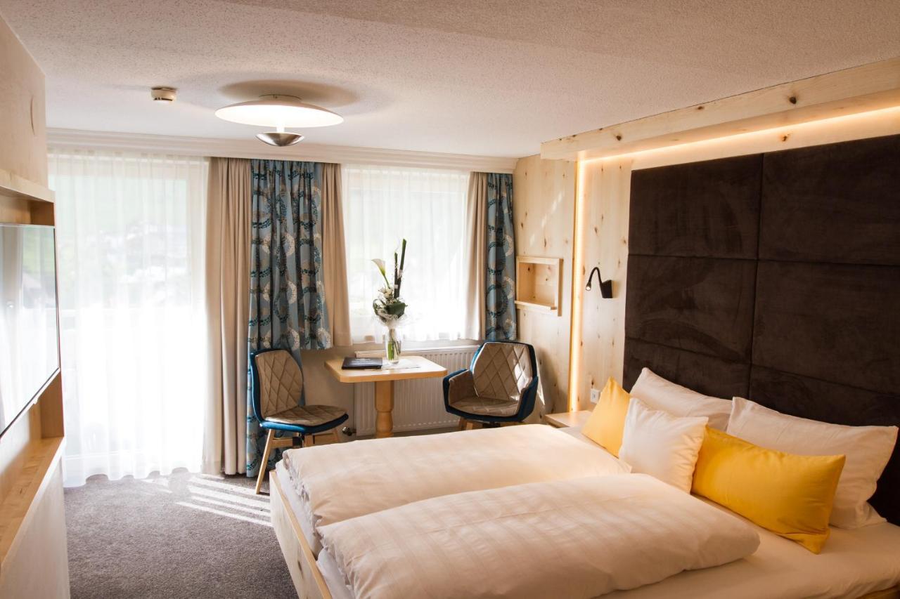 Hotel Jaegerhof Ишгль Экстерьер фото